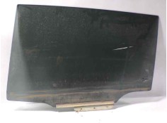 Recambio de cristal puerta trasero izquierdo para toyota verso 1.6 d-4d cat referencia OEM IAM 681040F040  