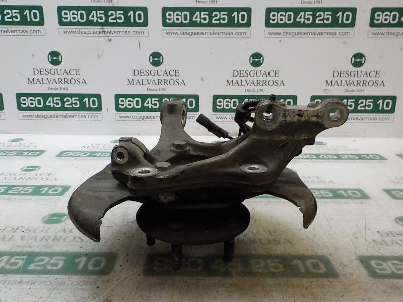 Recambio de mangueta delantera izquierda para opel insignia berlina 2.0 16v cdti referencia OEM IAM   