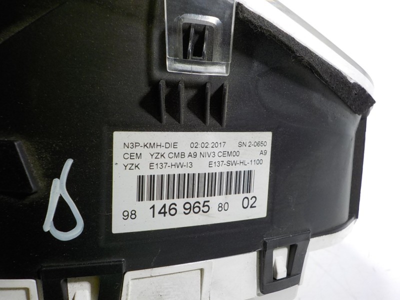 Recambio de cuadro instrumentos para peugeot 208 1.6 blue-hdi fap referencia OEM IAM 9813870580 9814696580 