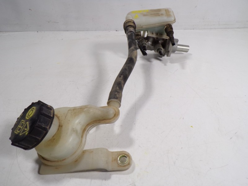 Recambio de bomba freno para ford fiesta (cb1) 1.25 16v cat referencia OEM IAM   