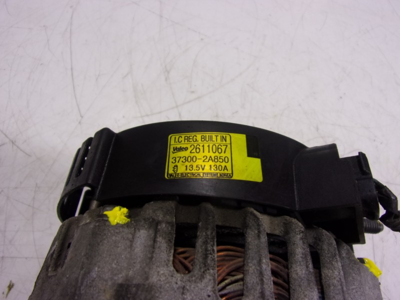 Recambio de alternador para hyundai ix35 1.7 crdi cat referencia OEM IAM 373002A850 373002A850 
