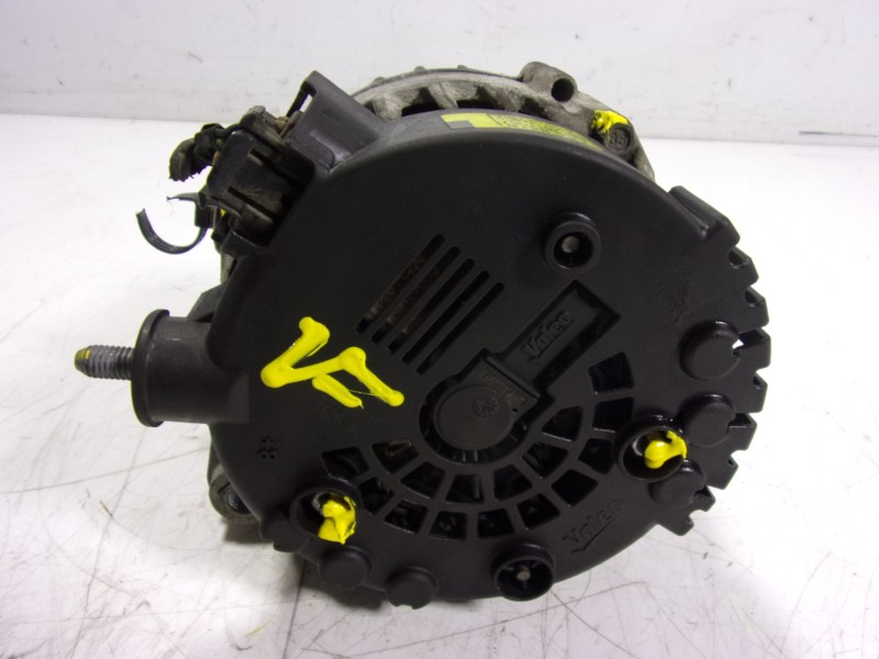 Recambio de alternador para hyundai ix35 1.7 crdi cat referencia OEM IAM 373002A850 373002A850 