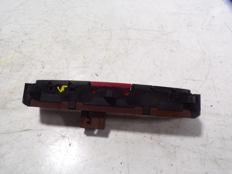 Recambio de warning para fiat ducato furgón g. vol. 33 2.3 jtd cat referencia OEM IAM 735586164 7355861640 