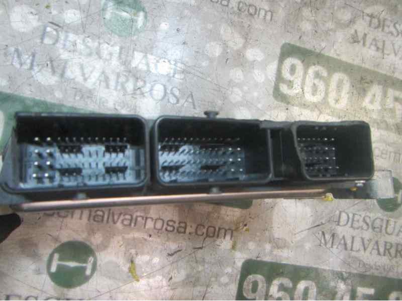 Recambio de centralita motor uce para renault kangoo furgón professional referencia OEM IAM   