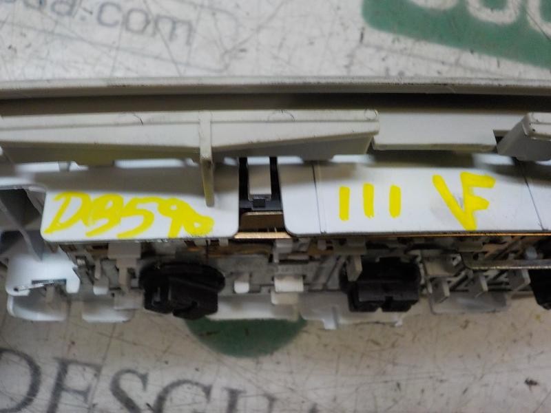 Recambio de piloto interior para ford galaxy (ca1) trend (02.2010) referencia OEM IAM 1930713  