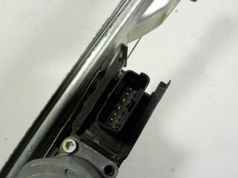 Recambio de elevalunas delantero derecho para peugeot 208 1.6 blue-hdi fap referencia OEM IAM 9816402080 9816401680 