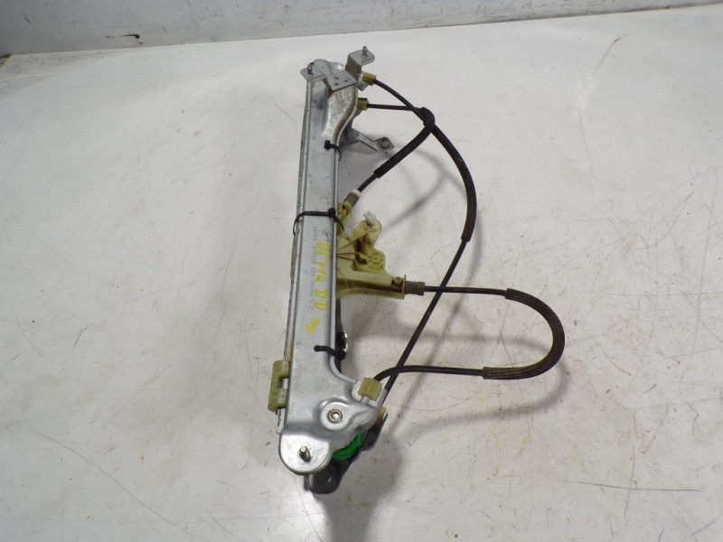 Recambio de elevalunas delantero derecho para renault latitude 2.0 dci diesel fap referencia OEM IAM 807200010R 915016101 