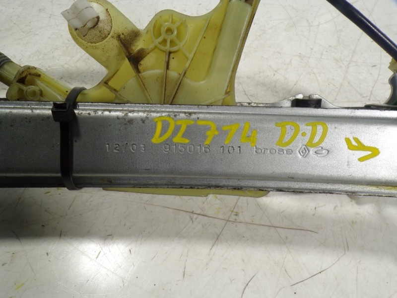 Recambio de elevalunas delantero derecho para renault latitude 2.0 dci diesel fap referencia OEM IAM 807200010R 915016101 