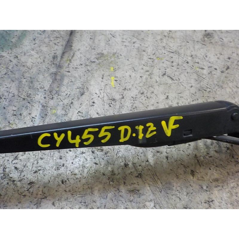 Recambio de brazo limpia delantero izquierdo para citroën c4 cactus 1.2 12v vti referencia OEM IAM 1611871480  