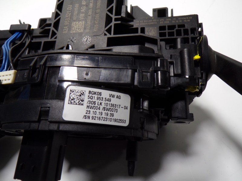 Recambio de mando intermitentes para audi a1 sportback (gba) 1.0 tfsi referencia OEM IAM 82A953521EP 82A953521DJ 