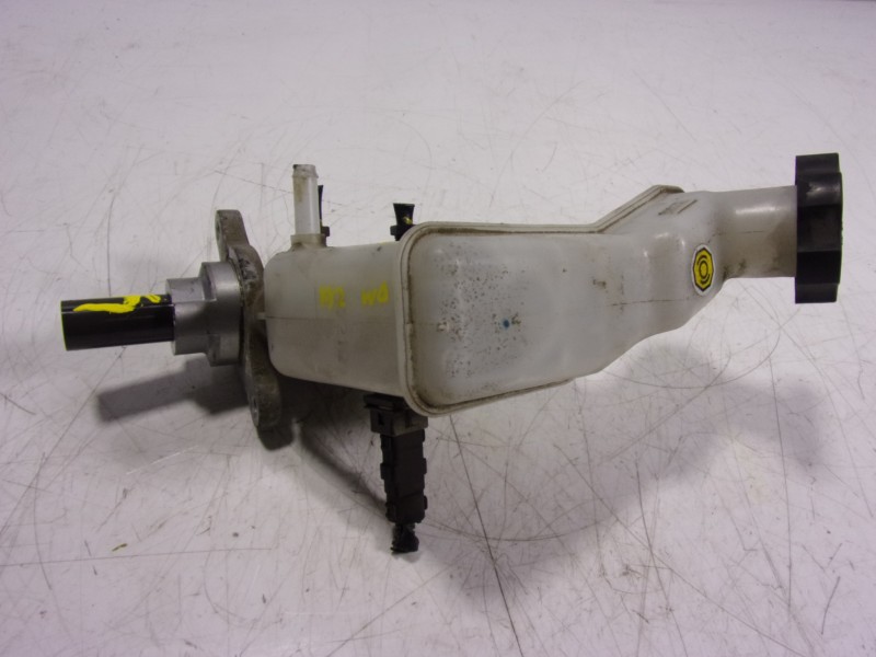 Recambio de bomba freno para hyundai ix35 1.7 crdi cat referencia OEM IAM 585102S201  