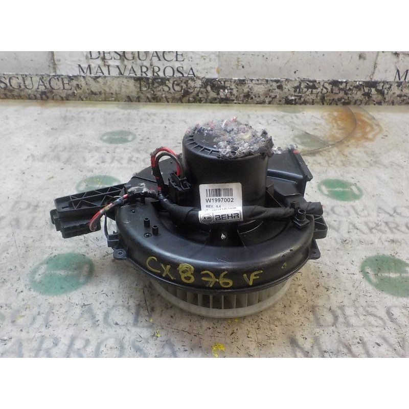 Recambio de motor calefaccion para skoda fabia (5j2 ) 1.2 12v referencia OEM IAM 6Q0820103F  