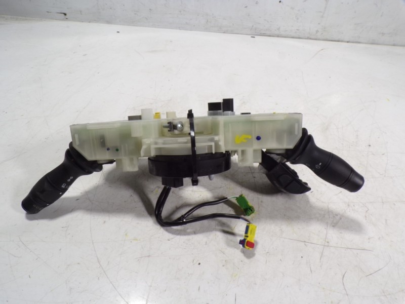 Recambio de mando luces para renault latitude 2.0 dci diesel fap referencia OEM IAM 255670009R 255670009R 