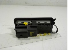 Recambio de maneta porton para peugeot 208 1.6 blue-hdi fap referencia OEM IAM 9676028380 95835  2