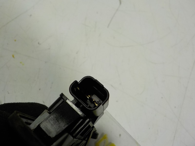 Recambio de maneta porton para peugeot 208 1.6 blue-hdi fap referencia OEM IAM 9676028380 95835 