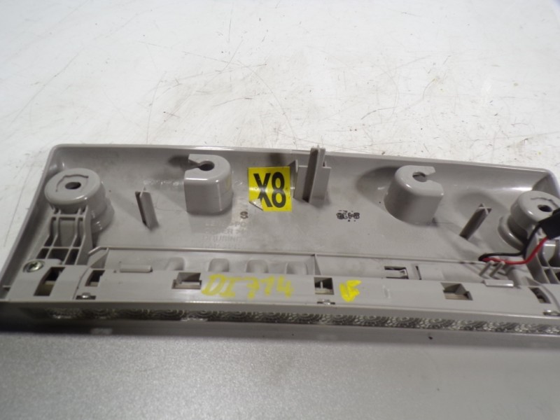 Recambio de piloto trasero central para renault latitude 2.0 dci diesel fap referencia OEM IAM 265903626R  