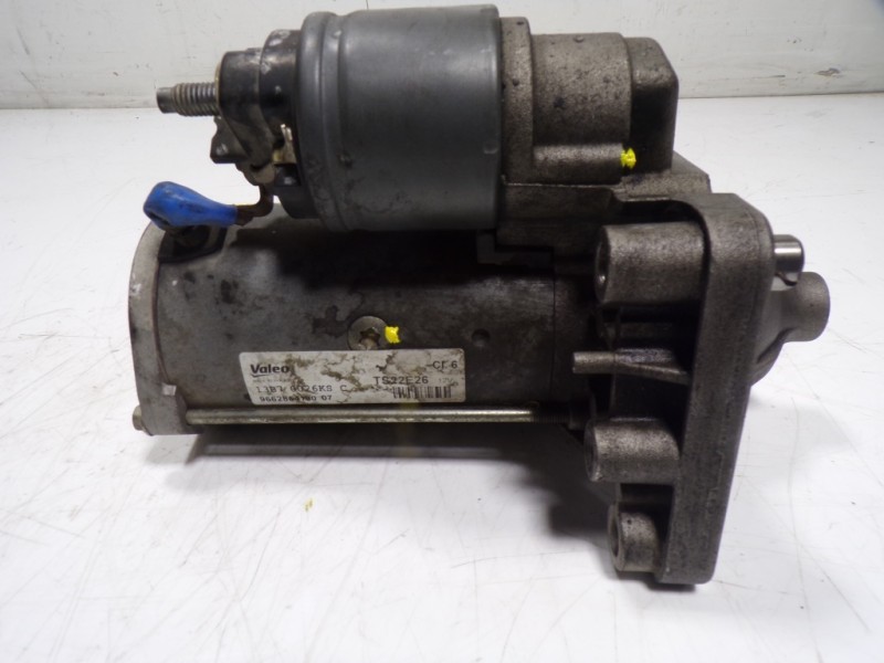 Recambio de motor arranque para peugeot 208 1.6 blue-hdi fap referencia OEM IAM 5802AE 966285418007 
