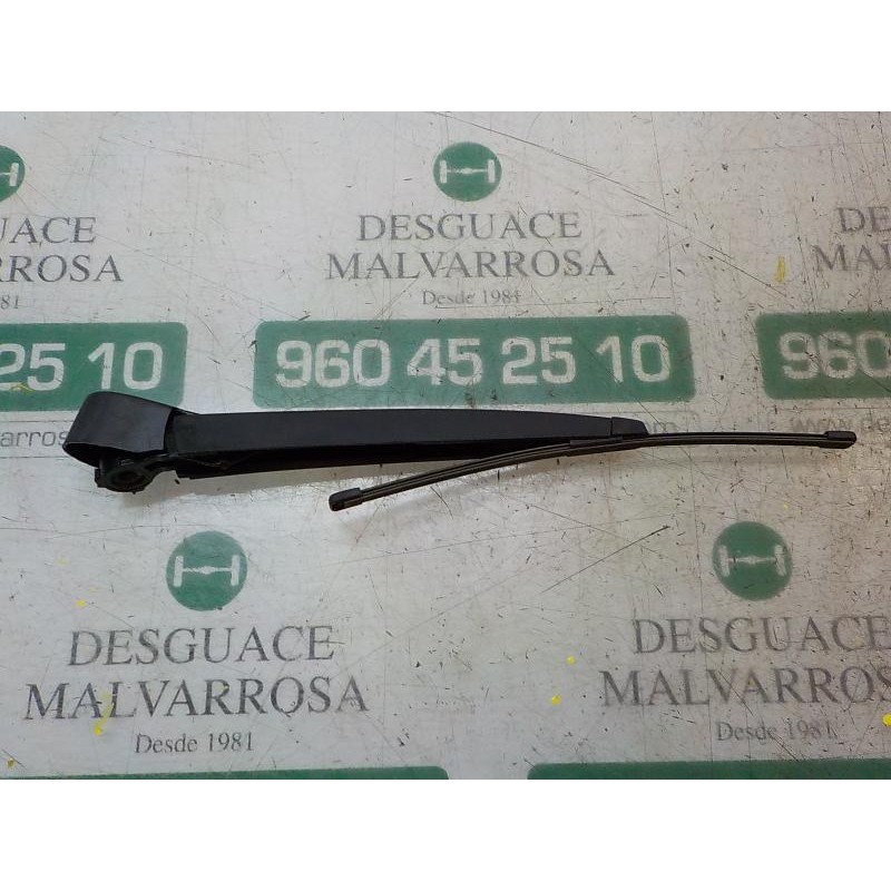 Recambio de brazo limpia trasero para volkswagen golf vi (5k1) rabbit bluemotion referencia OEM IAM 5K6955707B  