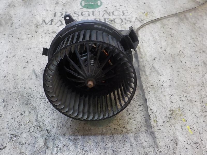 Recambio de motor calefaccion para citroën c4 cactus 1.2 12v vti referencia OEM IAM 6441CS  