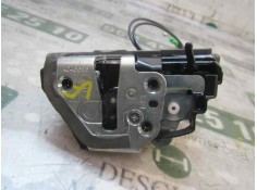 Recambio de cerradura puerta trasera izquierda para toyota auris 1.4 turbodiesel cat referencia OEM IAM 6906002170   2