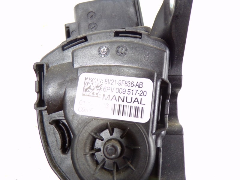 Recambio de potenciometro pedal para ford fiesta (cb1) 1.25 16v cat referencia OEM IAM  8V219F836AB 