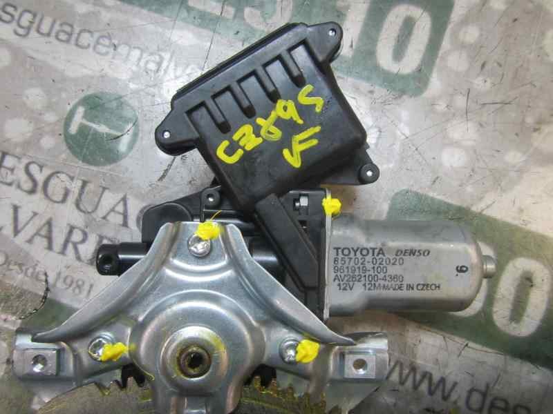 Recambio de elevalunas trasero derecho para toyota auris 1.4 turbodiesel cat referencia OEM IAM 6983002390  
