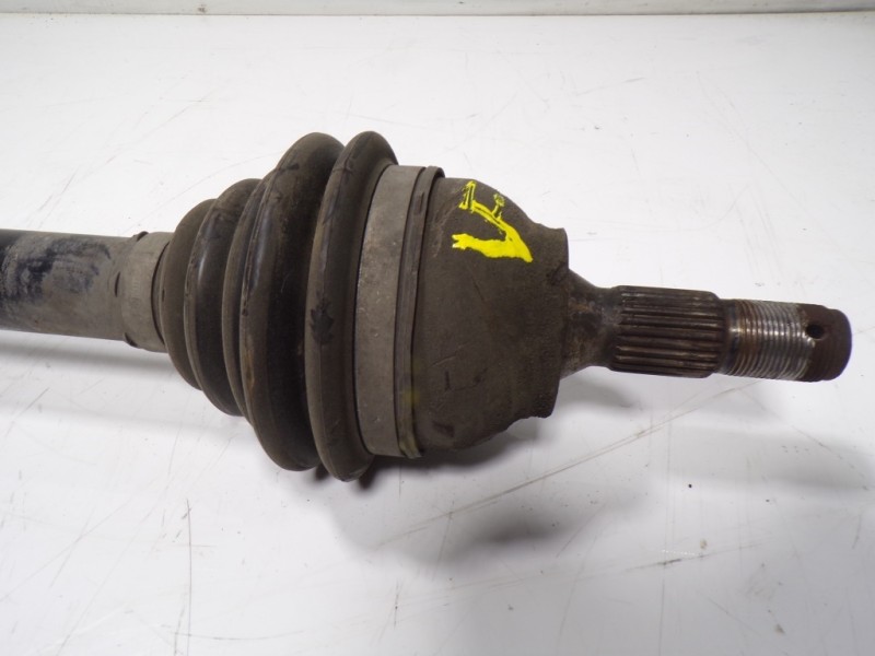 Recambio de transmision derecha para peugeot 208 1.6 blue-hdi fap referencia OEM IAM 9816028680 9816028680 