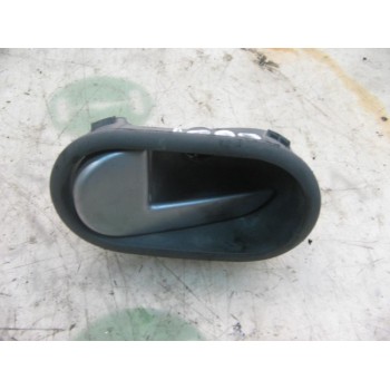 MANETA INTERIOR DELANTERA IZQUIERDA 