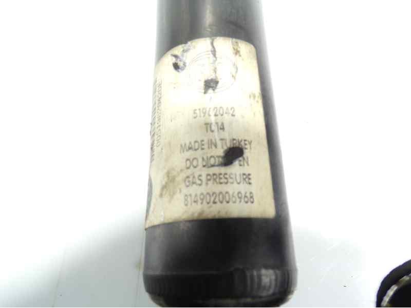Recambio de amortiguador trasero derecho para opel combo d 1.3 16v cdti referencia OEM IAM   