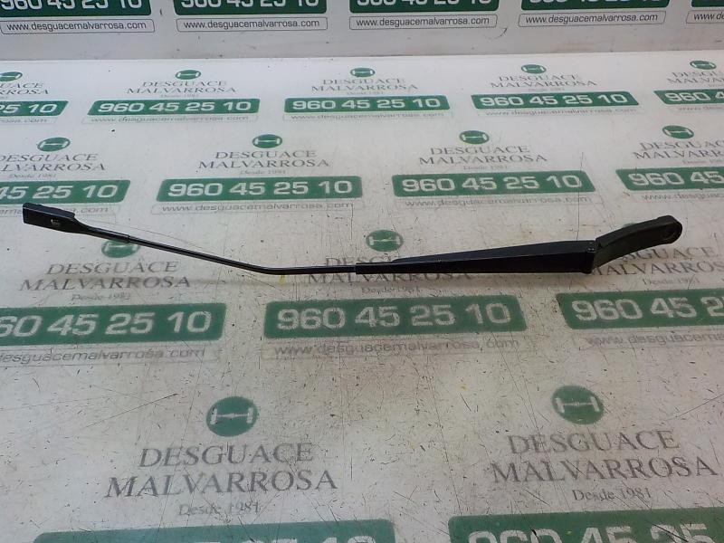 Recambio de brazo limpia delantero derecho para skoda octavia combi (5e5) style referencia OEM IAM 5E1955410  