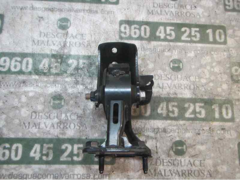 Recambio de soporte cambio para toyota auris 1.4 turbodiesel cat referencia OEM IAM 123710D180  