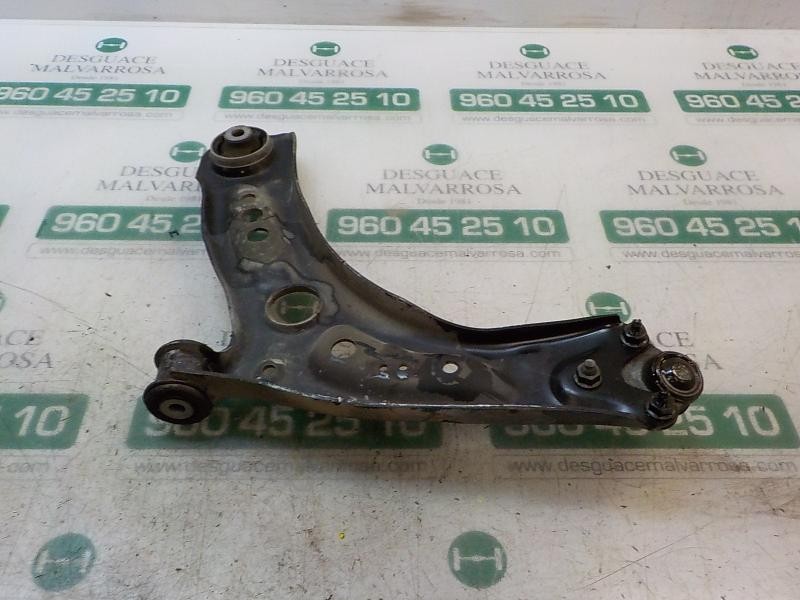 Recambio de brazo suspension inferior delantero derecho para skoda octavia combi (5e5) style referencia OEM IAM 5Q0407152L  