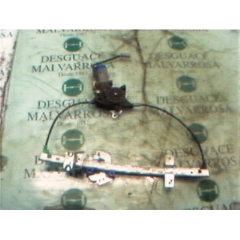 ELEVALUNAS TRASERO DERECHO 