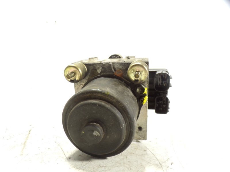 Recambio de abs para toyota land cruiser (j9) 3.0 turbodiesel referencia OEM IAM  4451060020 