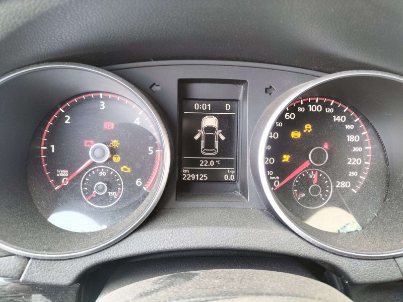 Recambio de cuadro instrumentos para volkswagen golf vi (5k1) gtd referencia OEM IAM 5K6920872A  