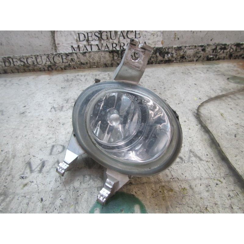 Recambio de faro antiniebla izquierdo para peugeot 206 berlina 1.9 diesel referencia OEM IAM   