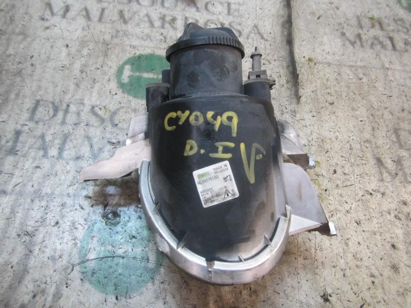 Recambio de faro antiniebla izquierdo para peugeot 206 berlina 1.9 diesel referencia OEM IAM   