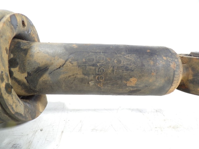 Recambio de amortiguador delantero derecho para toyota land cruiser (j9) 3.0 turbodiesel referencia OEM IAM  4851060070 