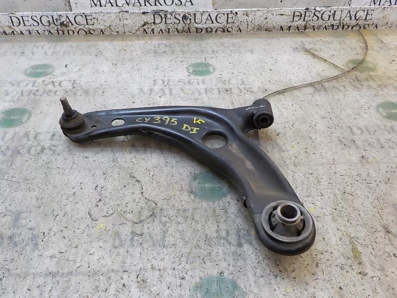 Recambio de brazo suspension inferior delantero izquierdo para toyota yaris 1.4 turbodiesel cat referencia OEM IAM 4806909140  