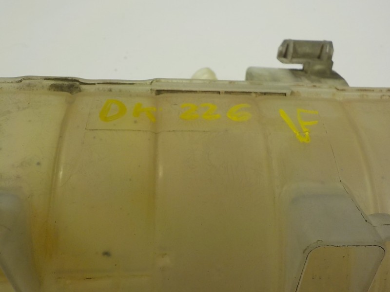 Recambio de deposito expansion para renault kangoo 1.5 dci diesel fap referencia OEM IAM 7701478318 8200455786 