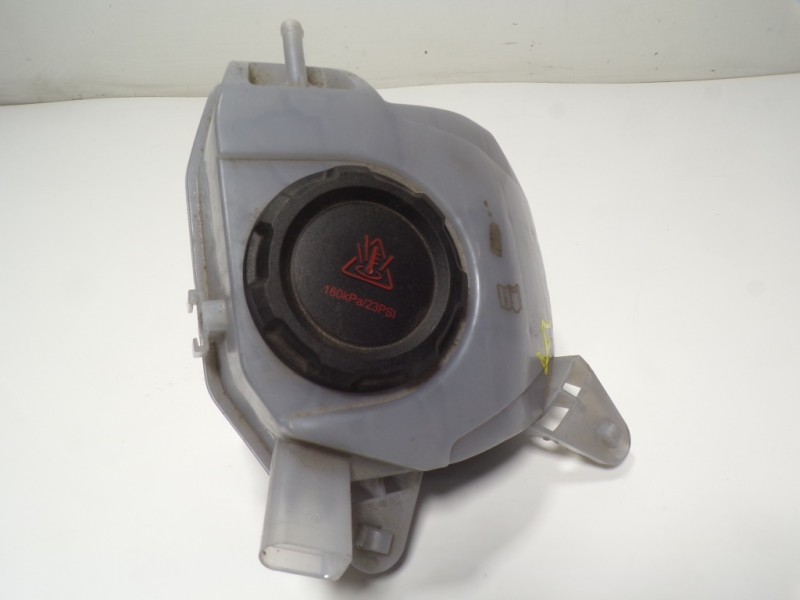 Recambio de deposito expansion para audi a1 sportback (gba) 1.0 tfsi referencia OEM IAM 2Q0121407D 2Q0121407D 