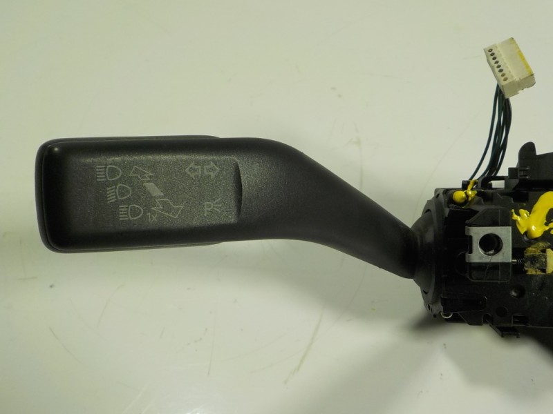 Recambio de mando intermitentes para volkswagen golf vi (5k1) gtd referencia OEM IAM 5K0953513K9B9 5K0953507AF 