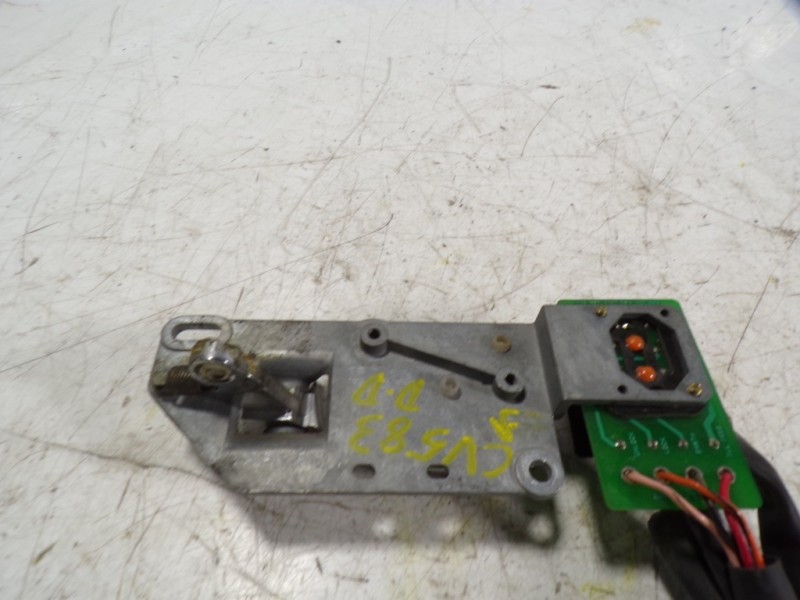 Recambio de maneta interior delantera derecha para bentley arnage referencia OEM IAM   