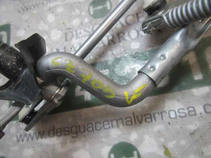 Recambio de articulacion limpia delantero para toyota verso 1.6 d-4d cat referencia OEM IAM 851500F030  