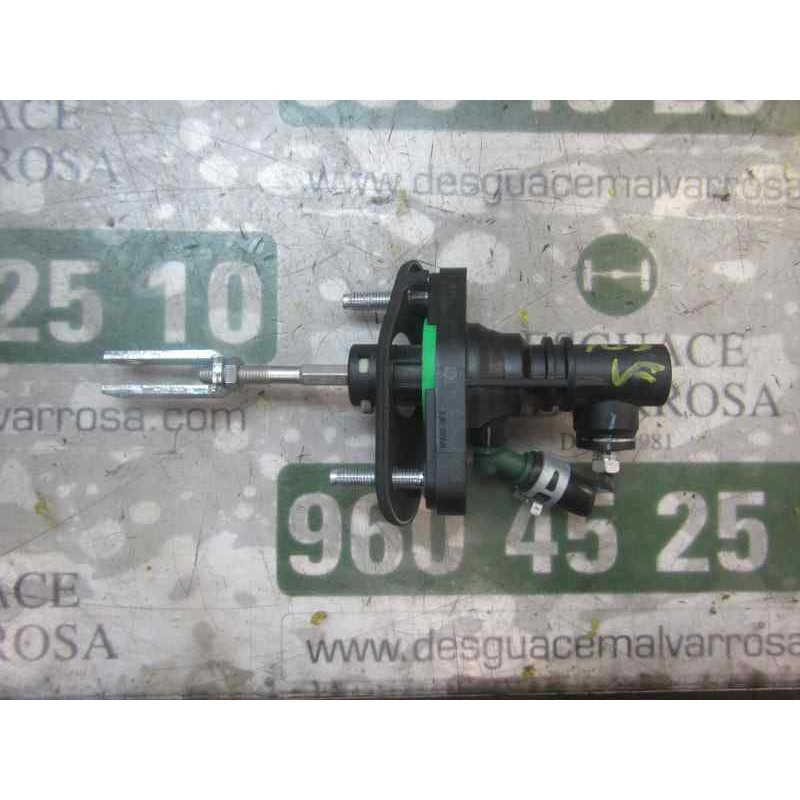 Recambio de bomba embrague para toyota verso 1.6 d-4d cat referencia OEM IAM 3142002052  