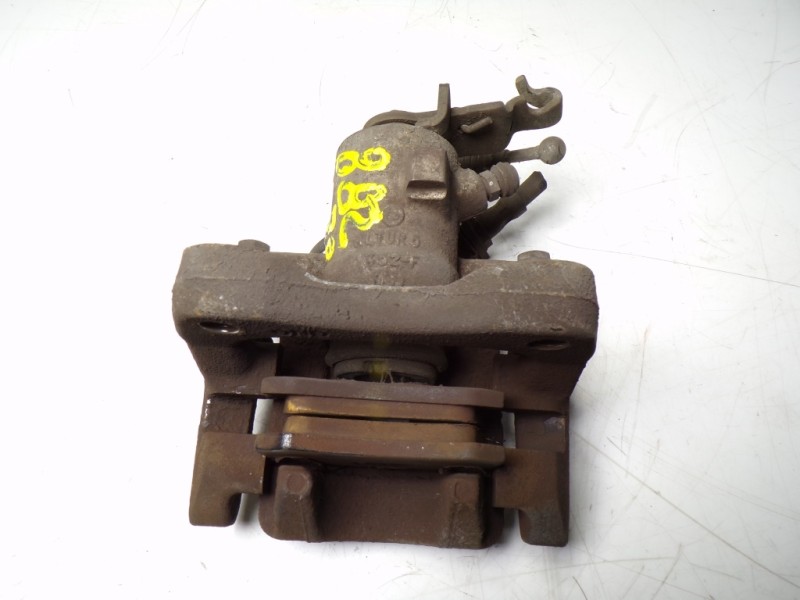 Recambio de pinza freno trasera derecha para volkswagen golf vi (5k1) gtd referencia OEM IAM 1K0615424J  