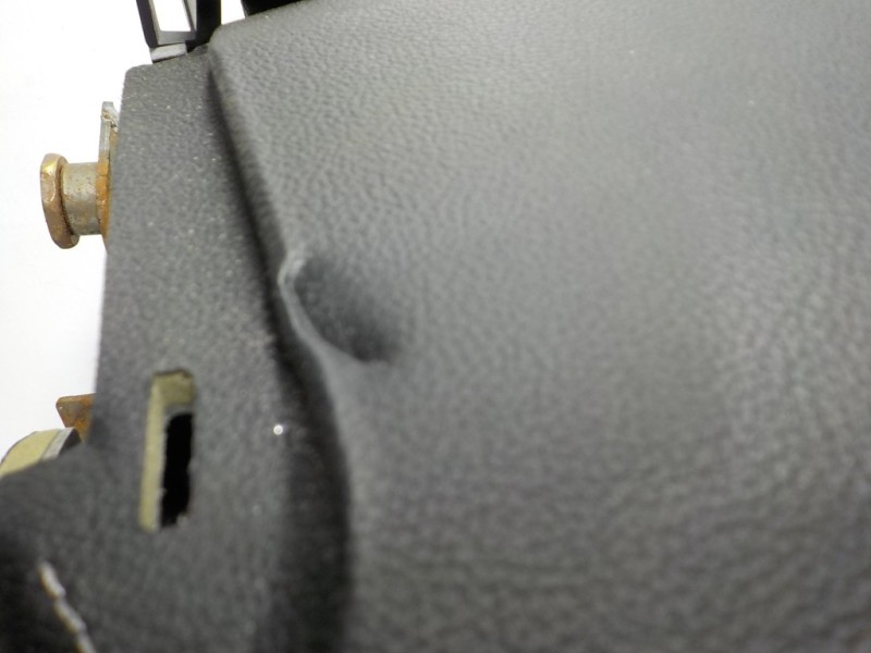 Recambio de salpicadero para ford mustang 2.3 ecoboost cat referencia OEM IAM 2287157 FR3B63044A74AS 