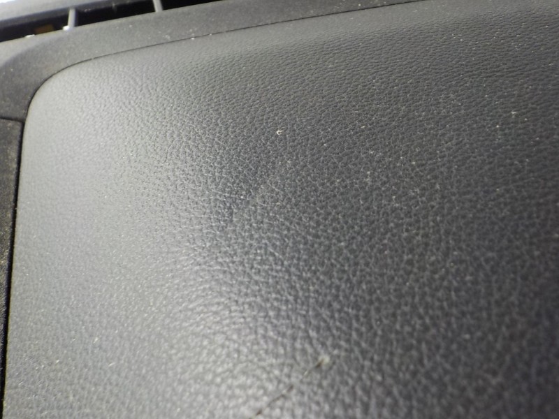 Recambio de salpicadero para ford mustang 2.3 ecoboost cat referencia OEM IAM 2287157 FR3B63044A74AS 