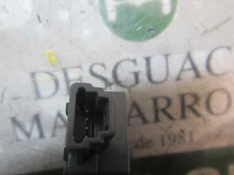 Recambio de warning para toyota verso 1.6 d-4d cat referencia OEM IAM 843320F061 15B060 15B060