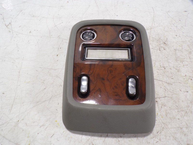 Recambio de piloto interior para bentley arnage referencia OEM IAM   